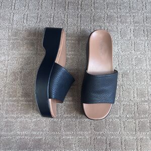 Vionic Trista Slide Wedge Sandal Womens 9 Black Leather Slip On Platform Comfort